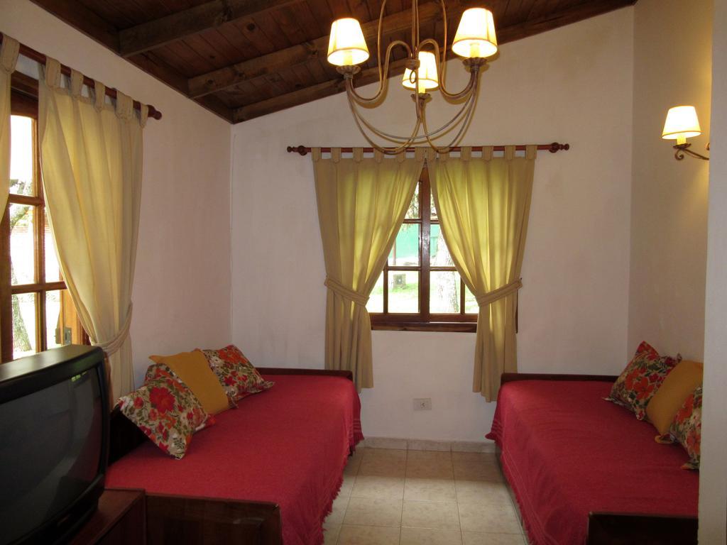Cabañas Los Algarrobos Villa General Belgrano Exterior foto