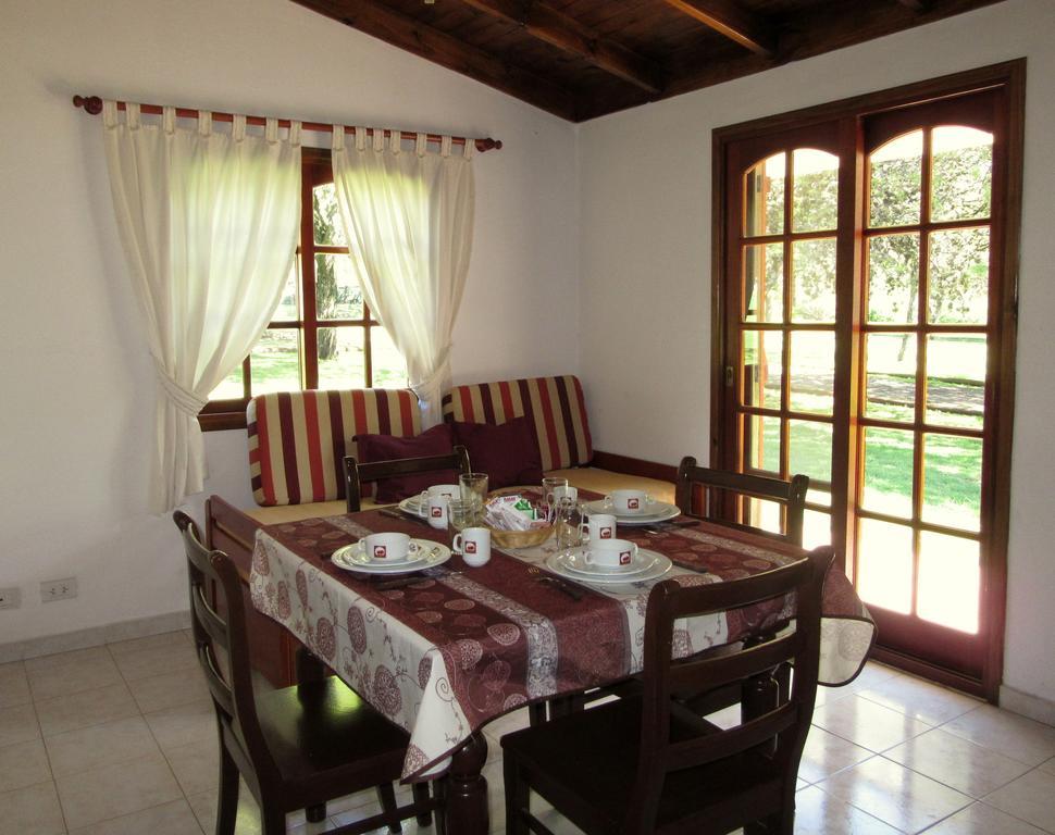 Cabañas Los Algarrobos Villa General Belgrano Exterior foto