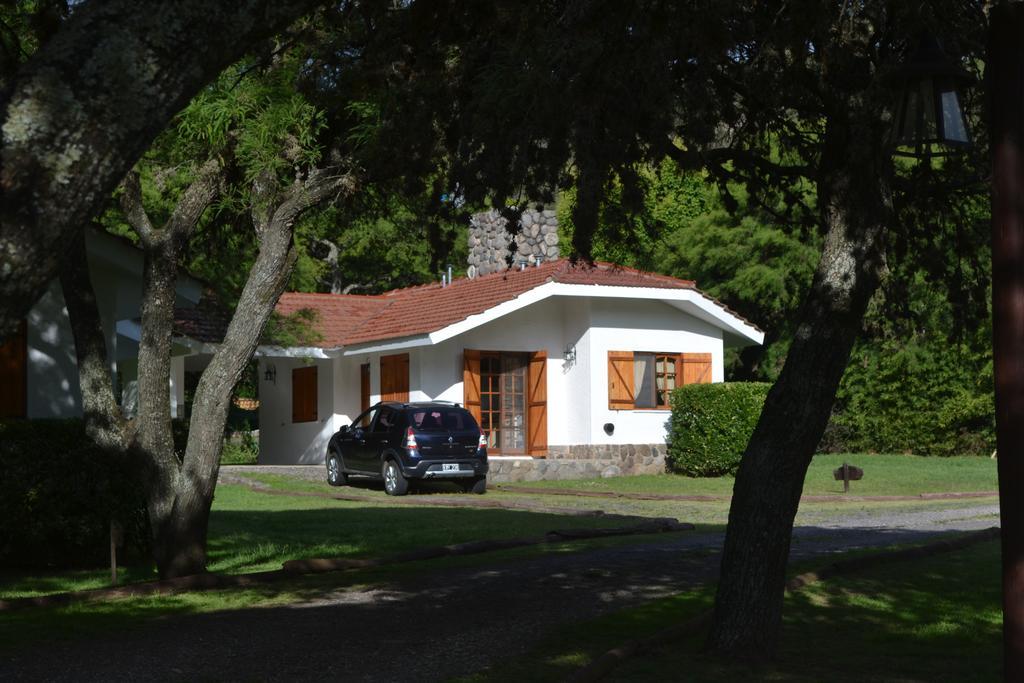 Cabañas Los Algarrobos Villa General Belgrano Exterior foto