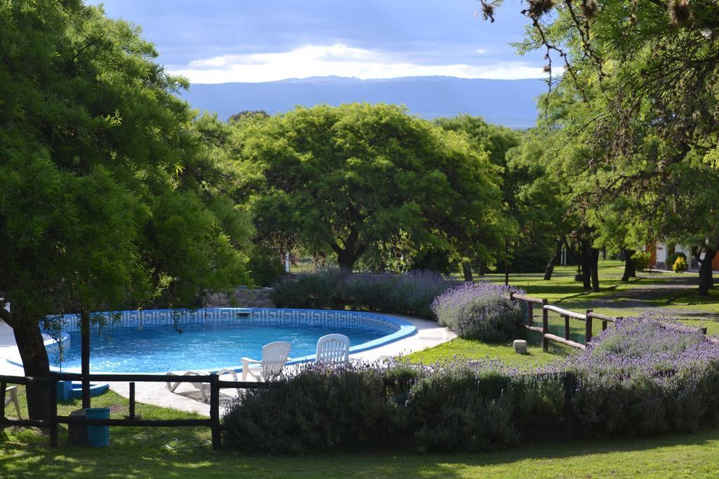 Cabañas Los Algarrobos Villa General Belgrano Exterior foto